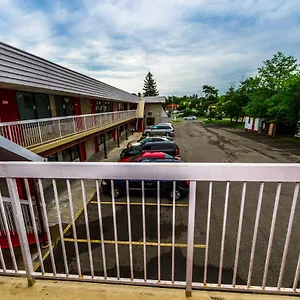 ** Motel New Plaza Canada